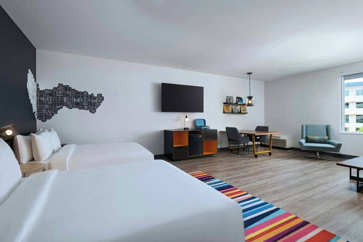 Room 6 of 41
